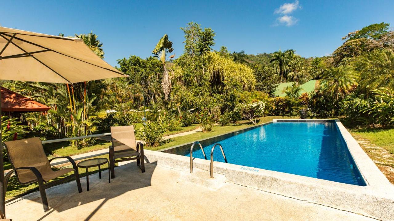 Hotel Villas Rio Mar Dominical Exterior photo