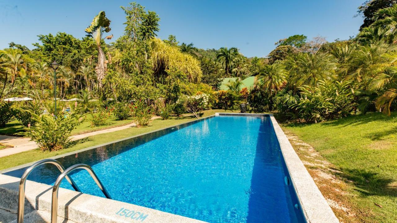 Hotel Villas Rio Mar Dominical Exterior photo