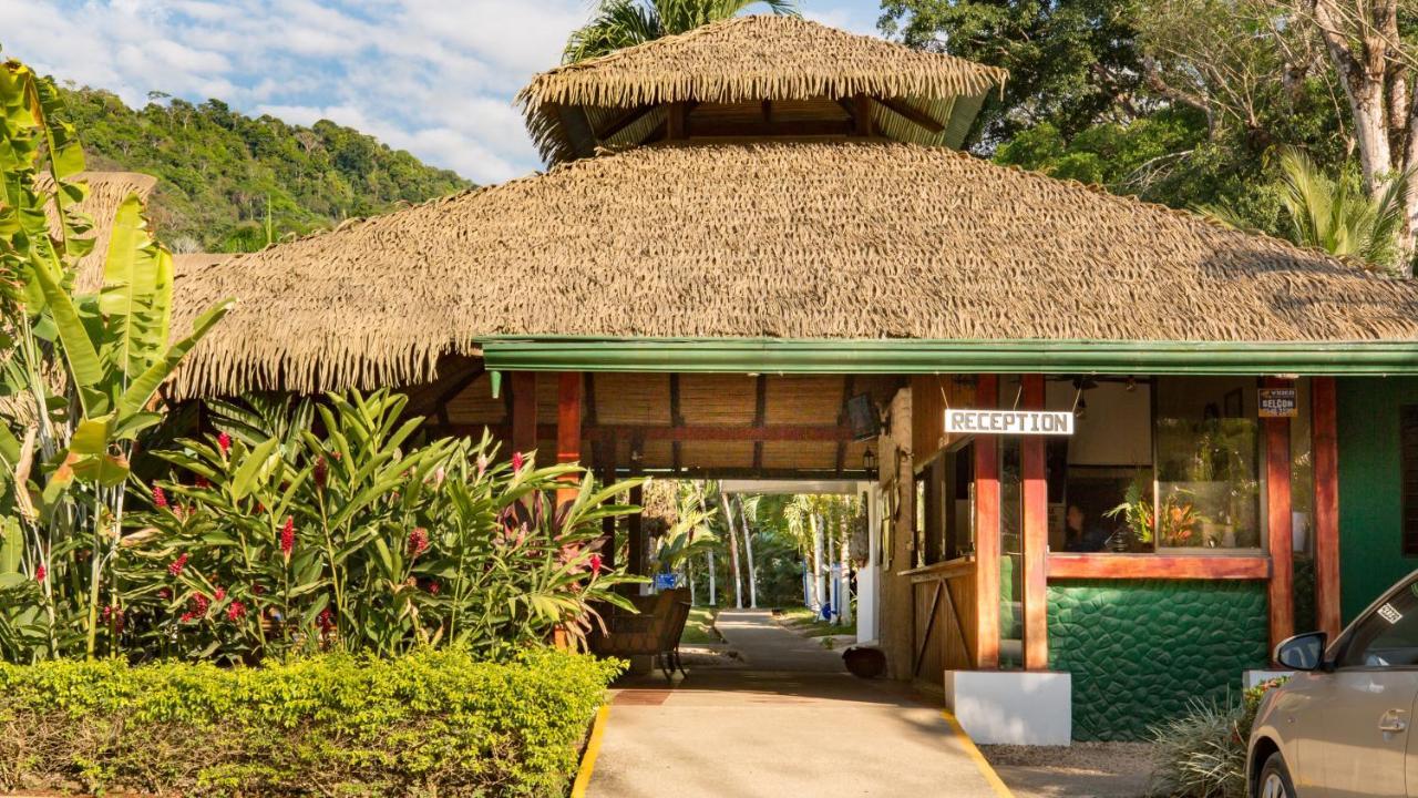 Hotel Villas Rio Mar Dominical Exterior photo